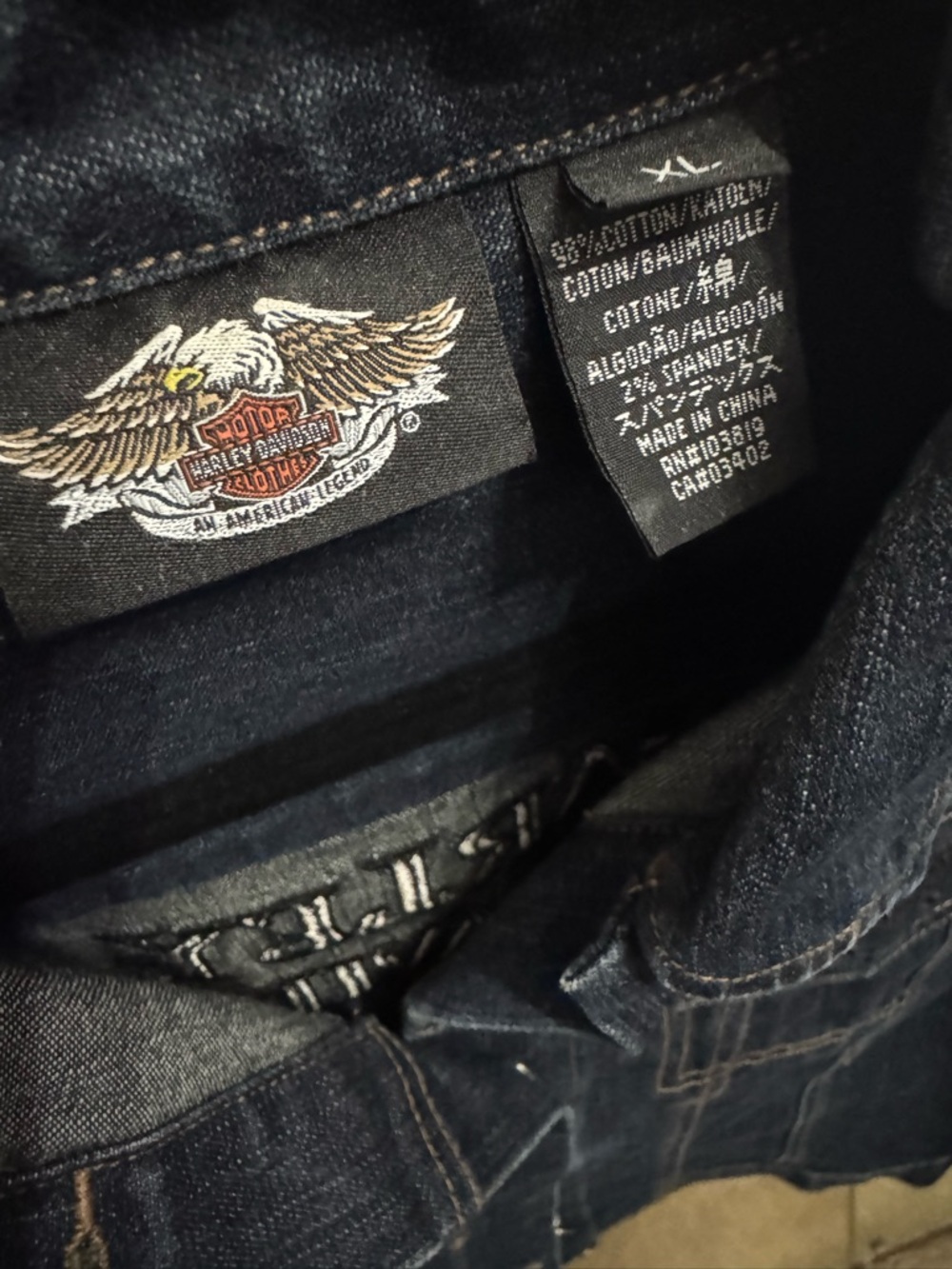 The BEST Harley-Davidson Denim Jacket everrr🖤 - Picture 9 of 10